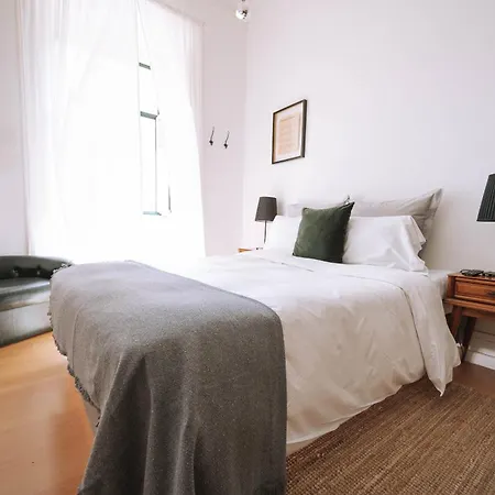 House Sao Bento 2* Lisbon