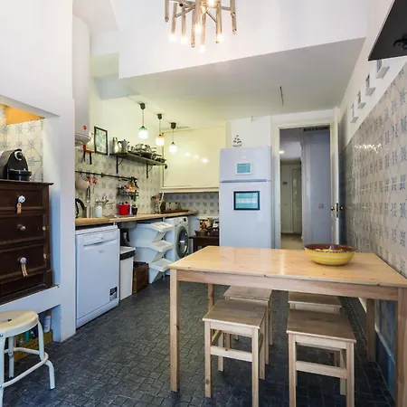 House Sao Bento بيت ضيافة 2*