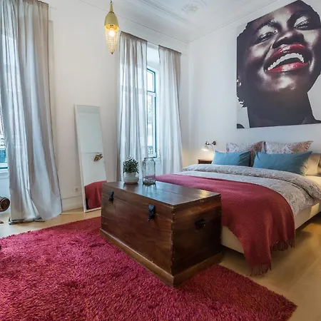 House Sao Bento بيت ضيافة Lisboa