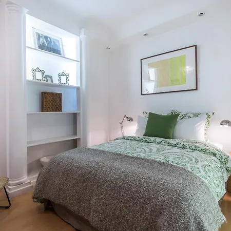 House Sao Bento 2*