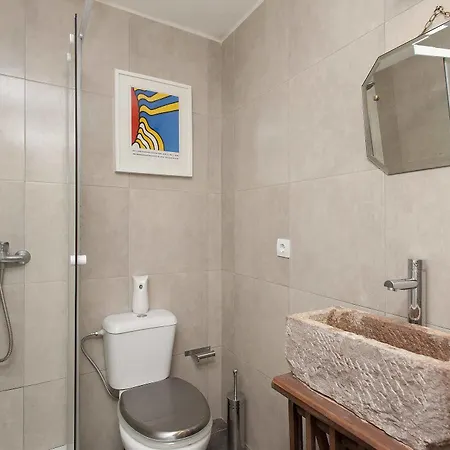 House Sao Bento بيت ضيافة 2*