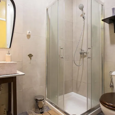 House Sao Bento 2*